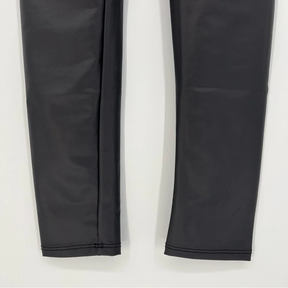NEW White Birch Womens Juniors Leggings Faux Leather Black Stretch Runs Small - Picture 5 of 8